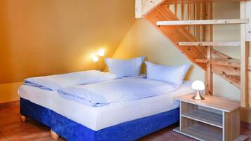 1 Schlafzimmer, Reisekinderbett, kostenloses WLAN, Bettwäsche