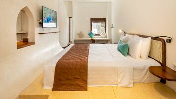 Ropa de cama de alta calidad y minibar