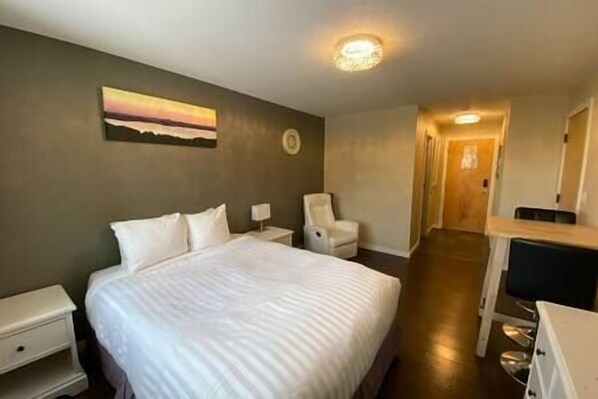 1 quarto, Wi-Fi de cortesia, roupa de cama