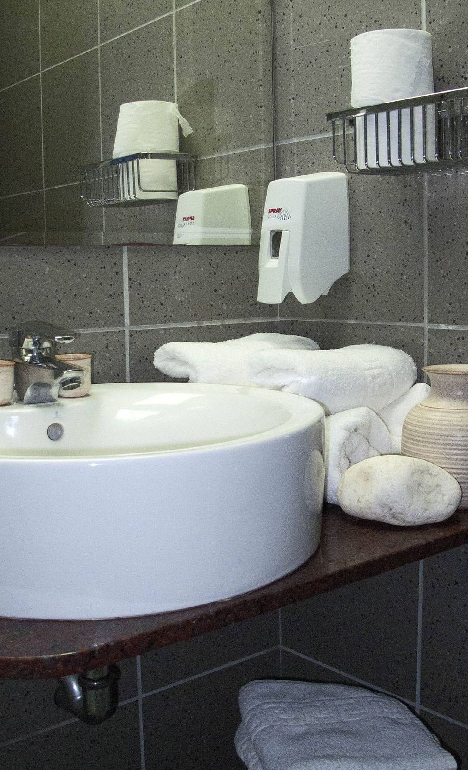 Photo - Ibiscos Garden Hotel