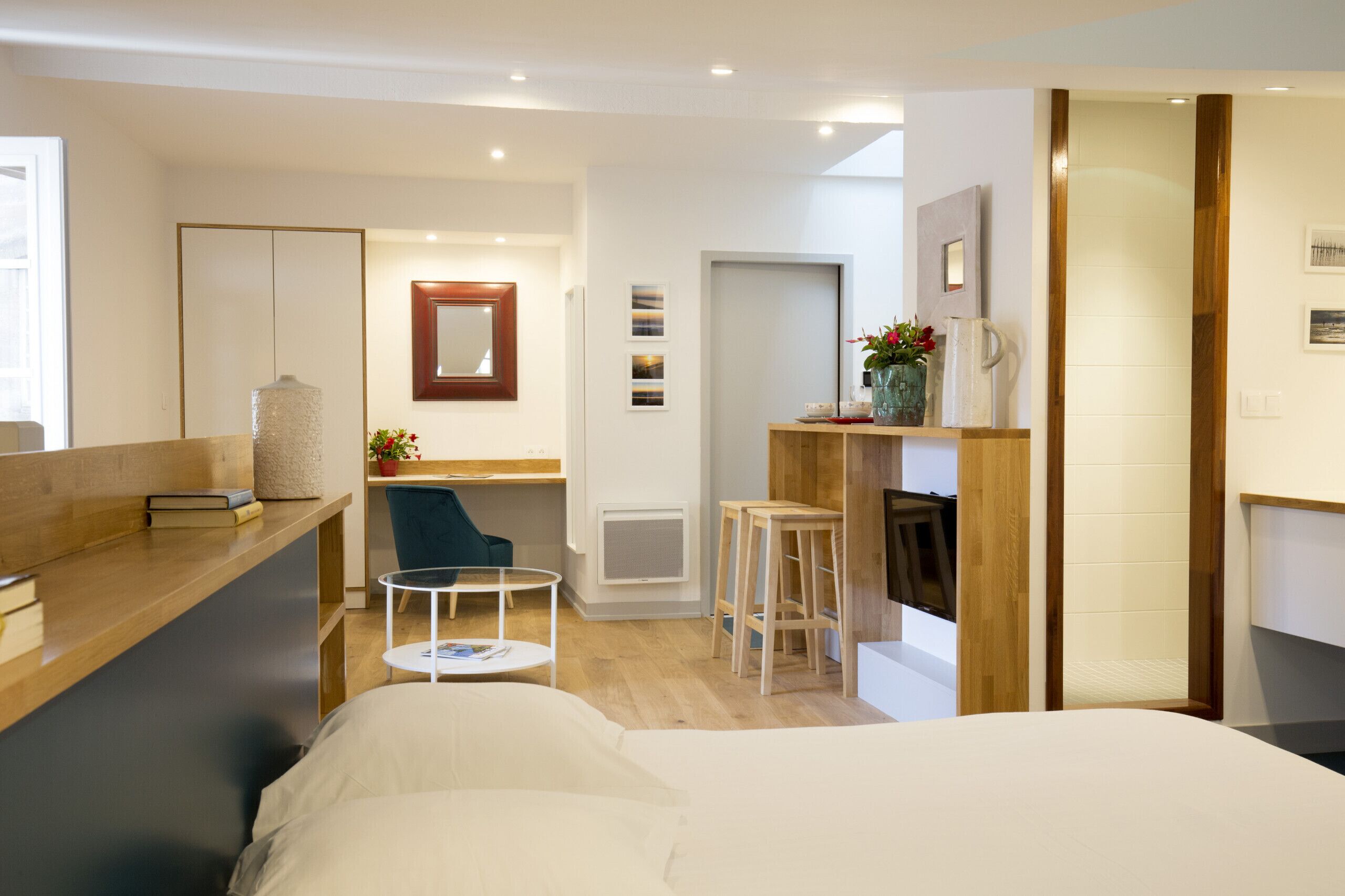 書桌、熨斗/熨衫板、免費 Wi-Fi、床單