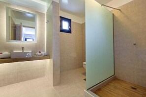 Bathroom - Rivari Apartments (Santorini)