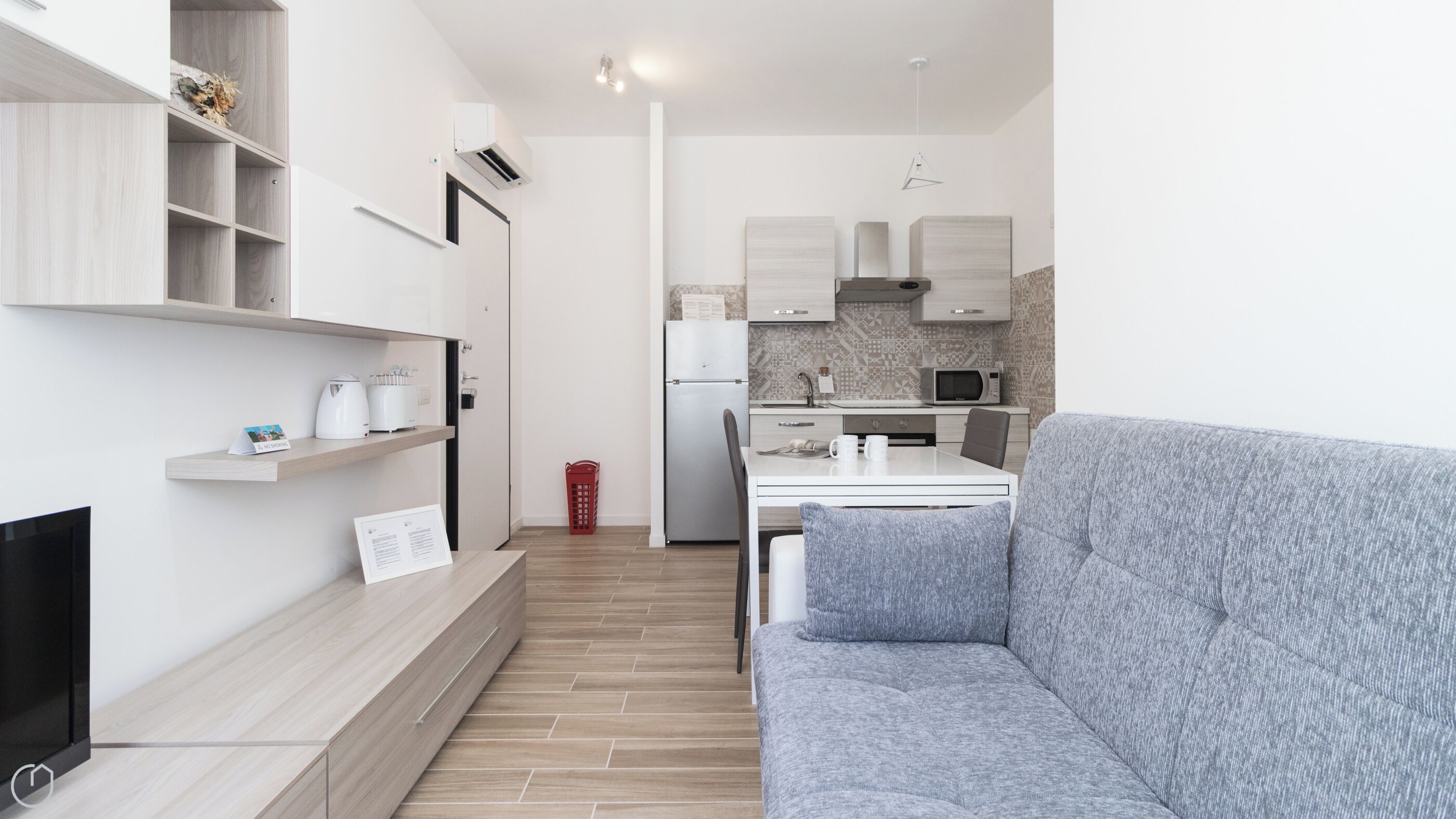 Apartment (1 Bedroom) | Interior