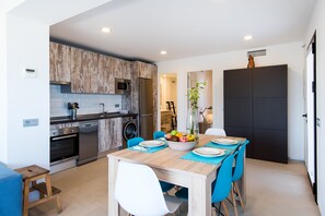 Dining - Accessible Apartment "Beach Pearl Cala de Mijas" On the Beach, Sea View & Air Conditioning (Mijas)