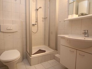 シャワー、タオル