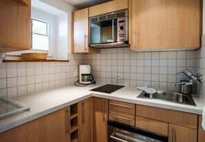 冰箱、微波炉、洗碗机、茶具/咖啡用具
