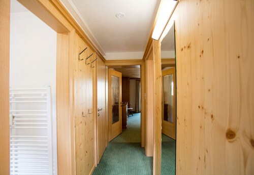 5202 Christiane "202"