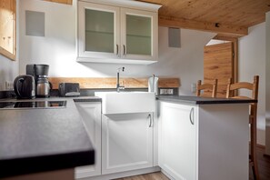 Frigorifero, forno, lavastoviglie, macchina per tè/caffè