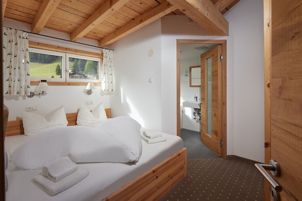 3 camere, Wi-Fi gratuito
