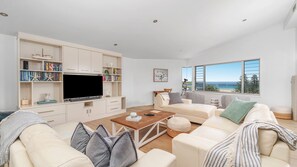 TV, Netflix, ping pong, streaming services