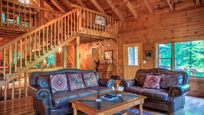 Unclassified image, 4 of 51, button - Hot Tub, Pool Table & Fireplace + Biltmore Pass | Pet-Friendly Mountain Stay (Waynesville)