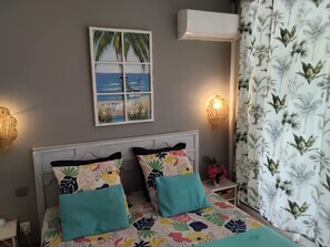 1 bedroom, iron/ironing board, free WiFi, bed sheets