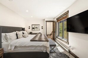 3 chambres, fer et planche à repasser, lit de bébé portatif, Wi-Fi