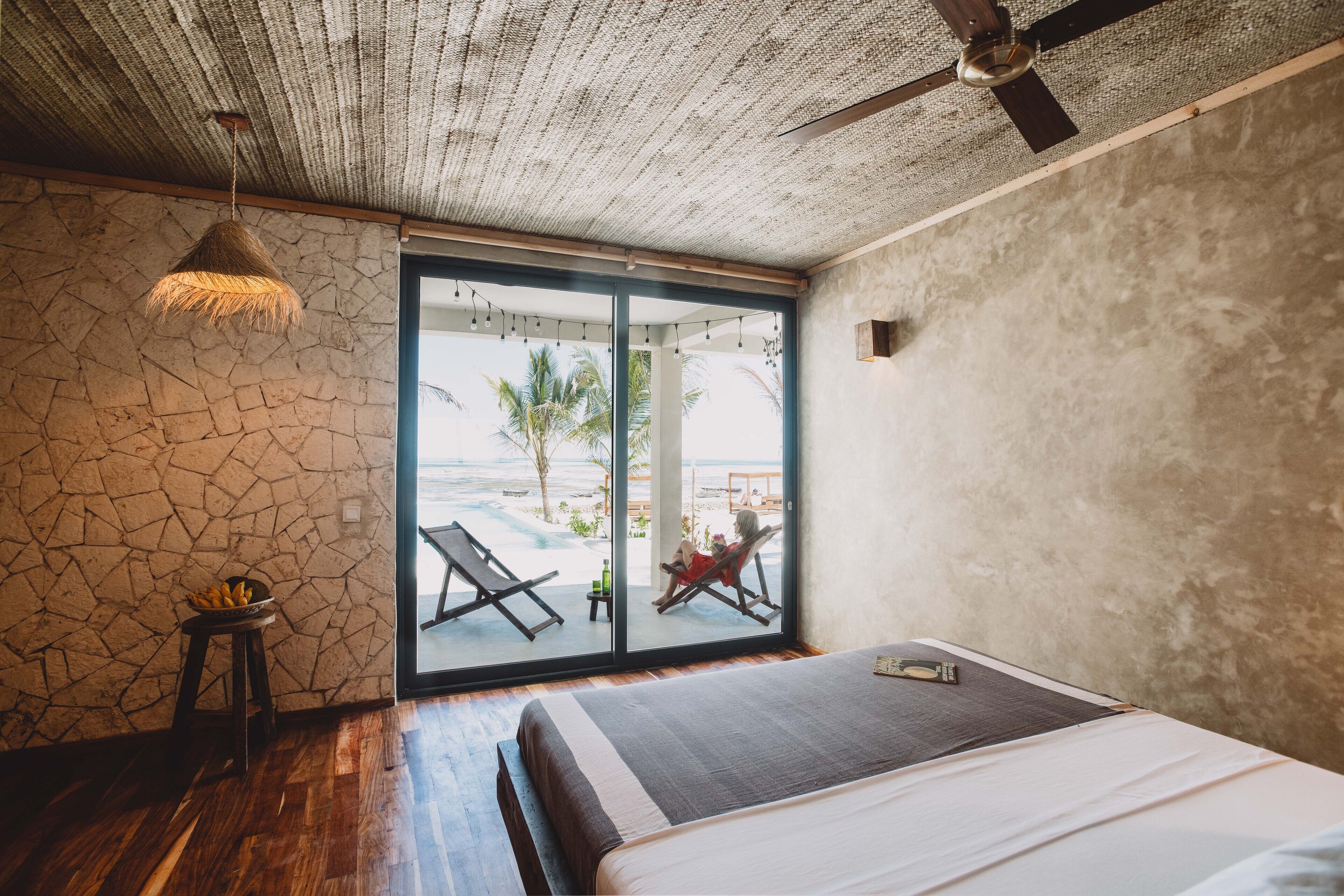 superior room | water view