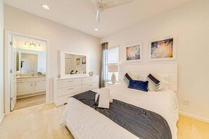 6 bedrooms, iron/ironing board, free WiFi, bed sheets