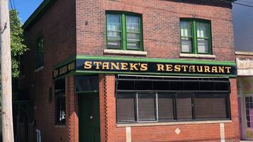 Grand House | Front of property