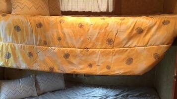 2 bedrooms, pillow-top beds, iron/ironing board, WiFi