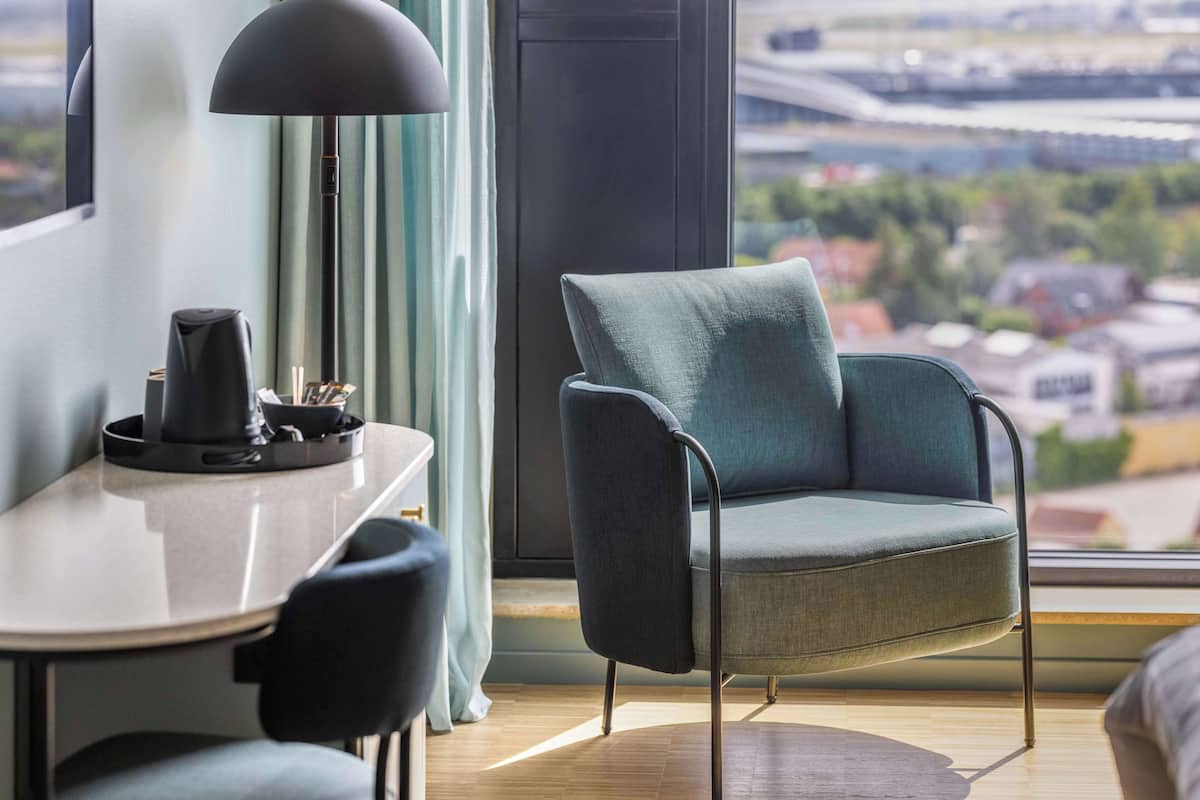 Superior Twin Room (Wellness & pool excluded) | 1 bedroom, in-room safe, bed sheets