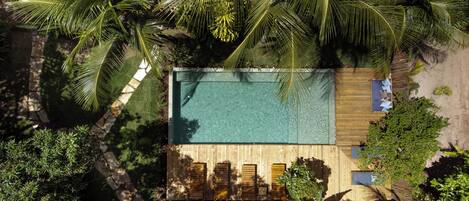 Piscine extérieure