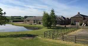 Exterior - A delightful countryside cottage, with one bedroom, kitchen and hot tub.  (Perth)