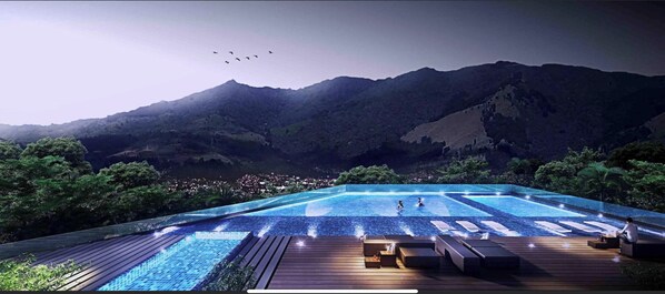 Piscine extérieure, piscine chauffée