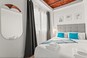 2 habitaciones, tabla de planchar con plancha y wifi gratis