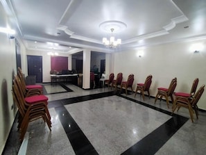 Meeting facility - Pameec Luxury Suites Utako (Abuja)