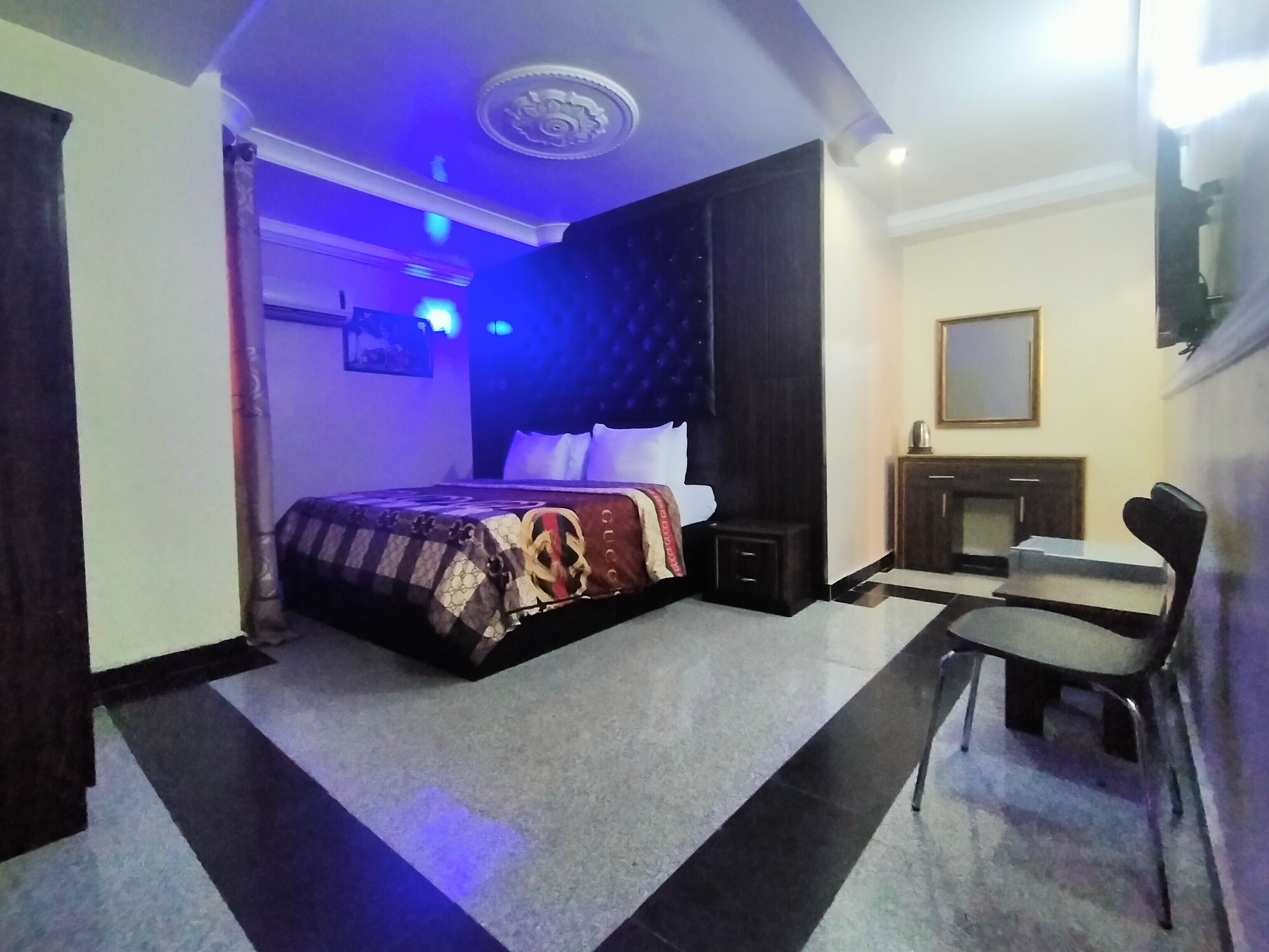 Desk, free WiFi, bed sheets