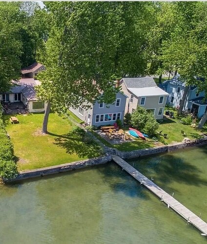 Owasco Lake House with Central Air!