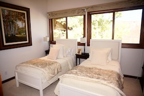 Condo, Multiple Beds (Woodrun V Town House) | 2 bedrooms