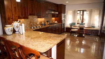 Condo, Multiple Beds (Woodrun V Town House) | Private kitchen | Fridge, dishwasher