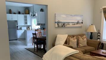 TV connectée, livres, chaßne hi-fi