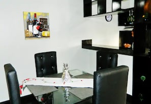 Appartement Deluxe | Salle à manger