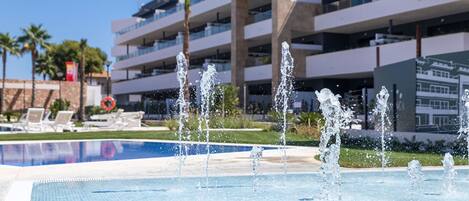 Outdoor pool, pool umbrellas