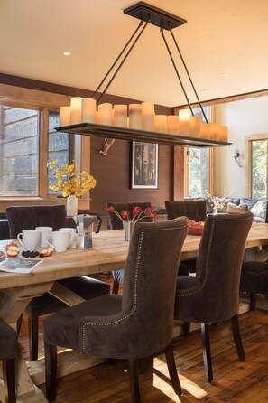 Dining - Outpost: Under the Tram - Private Hot Tub (Jackson)