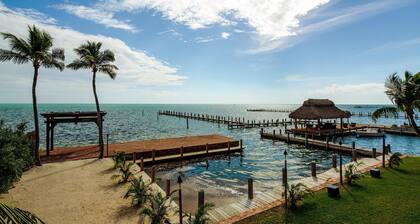 The Caribbean Resort Jamaican Palm House