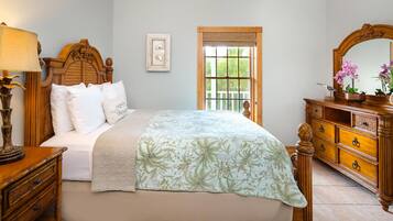 Room, 1 Queen Bed with Sofa bed, Private Pool, Garden View | 1 bedroom, free WiFi