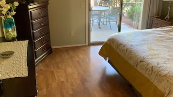 2 chambres, bureau, fer et planche à repasser, Wi-Fi gratuit