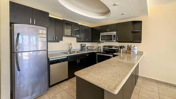 Fridge, microwave, oven, stovetop