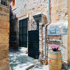 Enceinte de l’hébergement