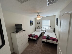 3 bedrooms, iron/ironing board, travel cot, free WiFi
