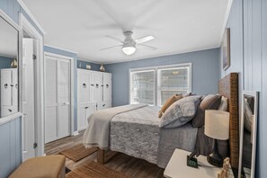 3 chambres, fer et planche à repasser, lit parapluie, Wi-Fi gratuit