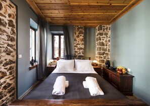 Sistema de insonorización, wifi gratis y ropa de cama 