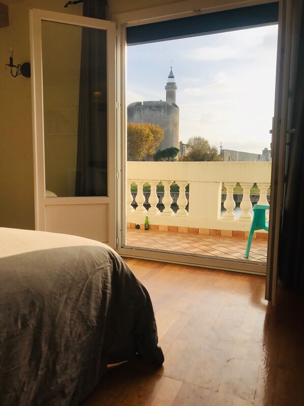 3 多间卧室、熨斗/熨衣板、旅行婴儿床、WiFi