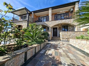 Exterior - MARLINA Studio Apartment with Terrace 1 (Bungalow) (Rovinj)