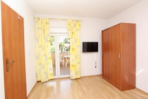 Interior - SENA Studio with Balcony 2 (Rovinj)