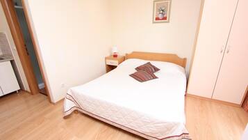 1 chambre, Wi-Fi gratuit, draps fournis