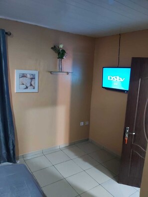 3 bedrooms, Internet