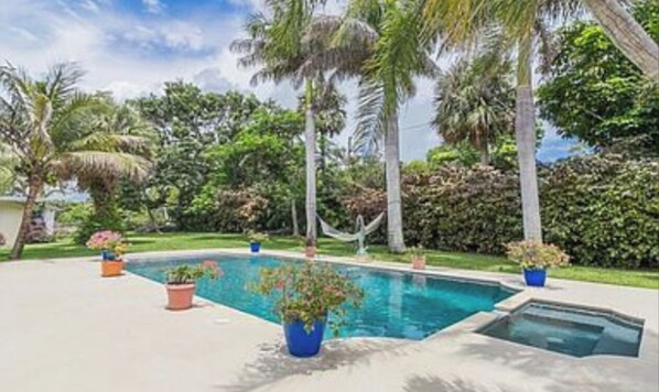 Piscina