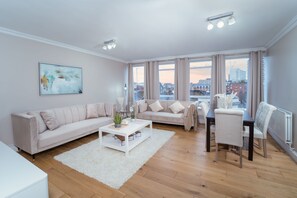 Interior - Park Lane Apartments Crawford Place (London)